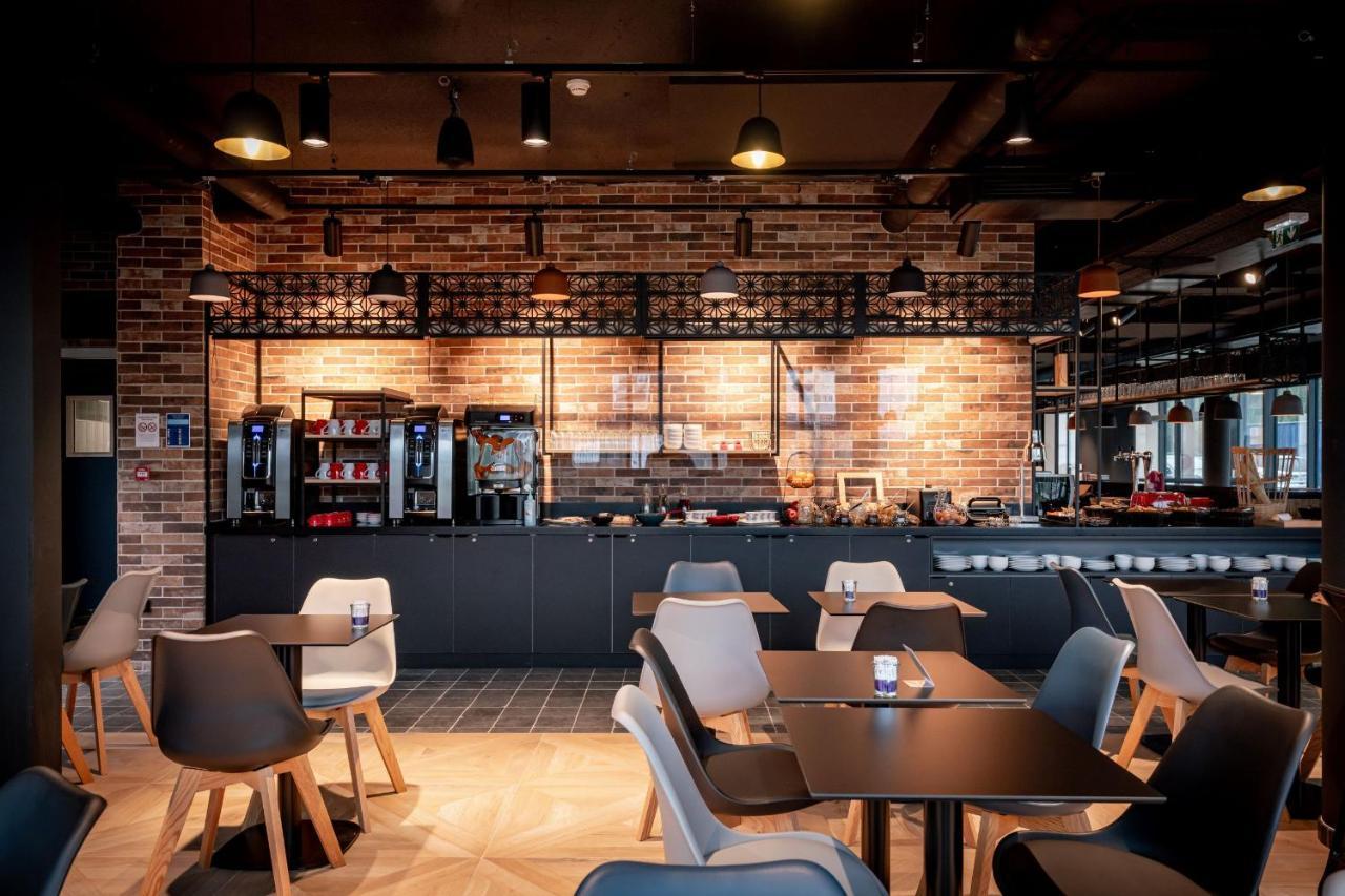 Ibis Budget Valenciennes Petite Forêt Εξωτερικό φωτογραφία