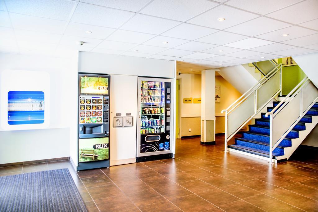 Ibis Budget Valenciennes Petite Forêt Εξωτερικό φωτογραφία