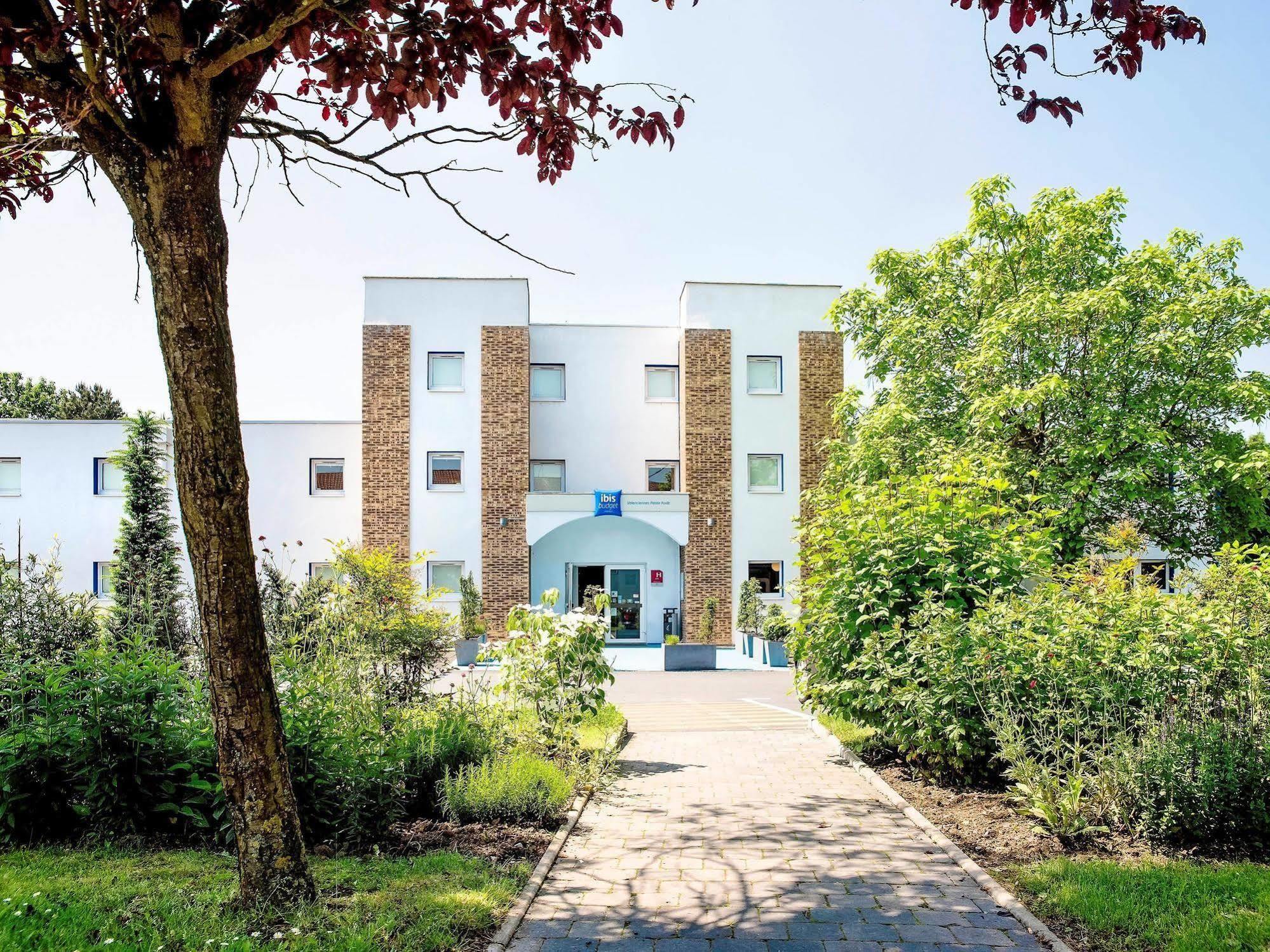 Ibis Budget Valenciennes Petite Forêt Εξωτερικό φωτογραφία